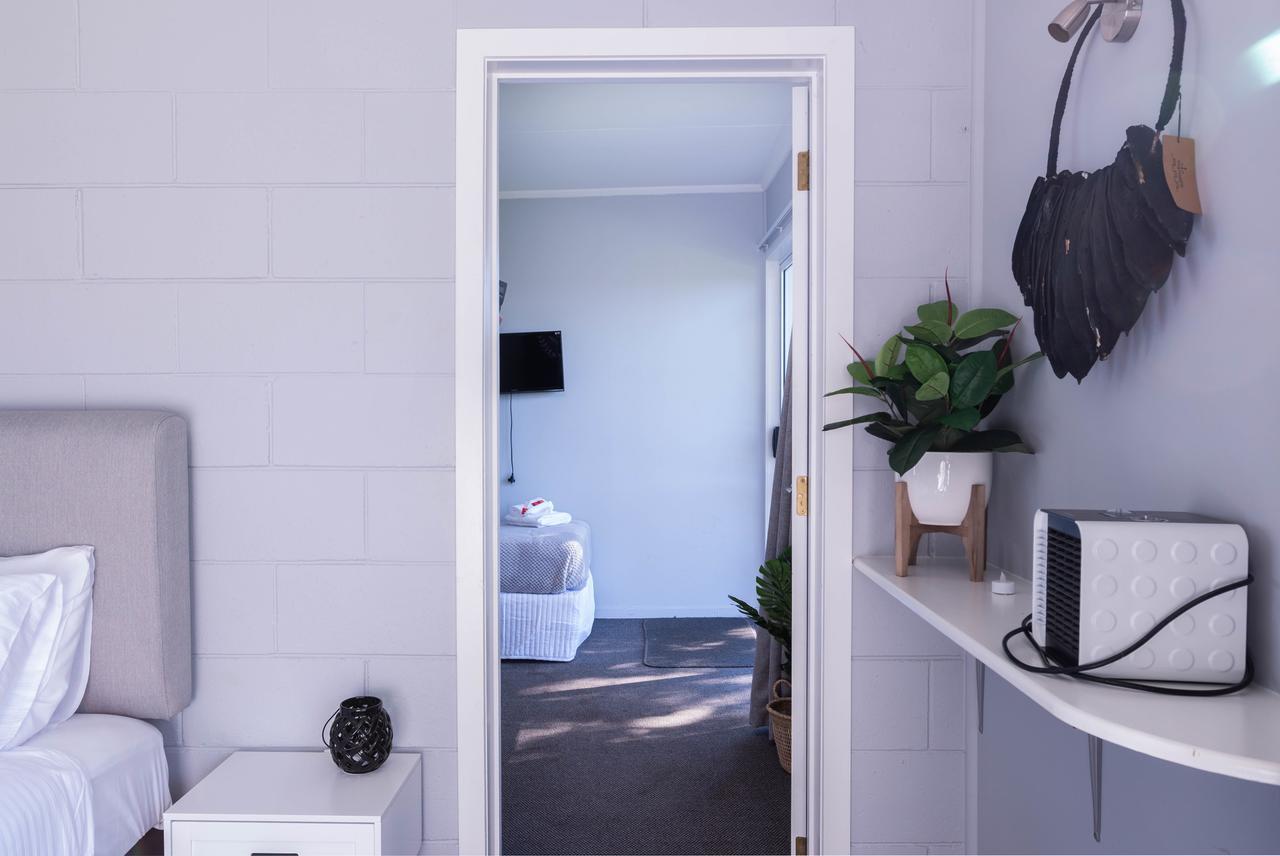 Waihi Beach Hotel Екстер'єр фото